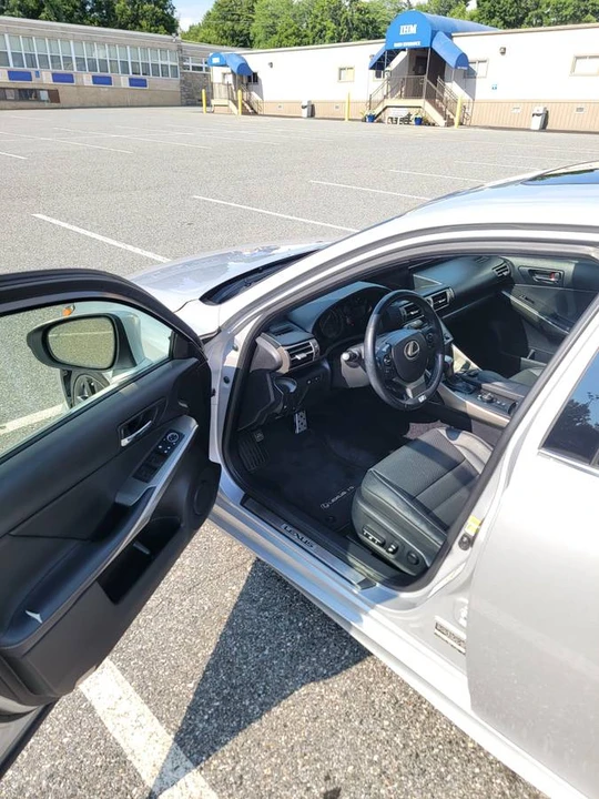 2014 Lexus IS 3rd Gen - Image 3 of 18