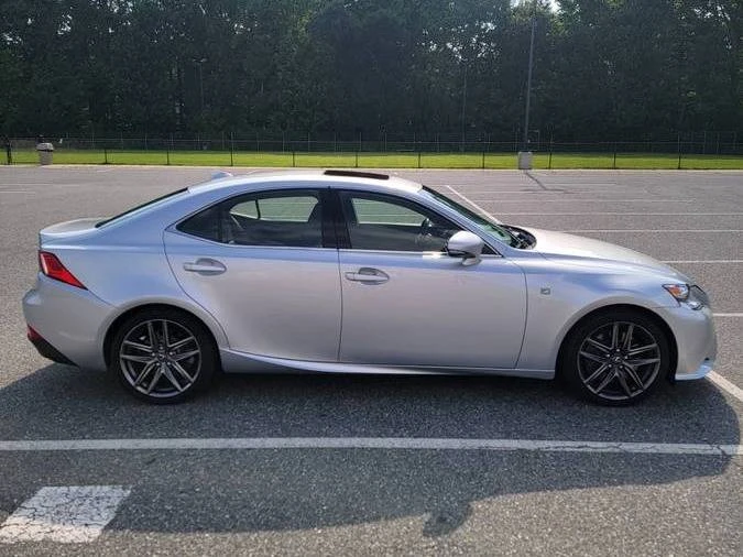 2014 Lexus IS 3rd Gen - Image 14 of 18