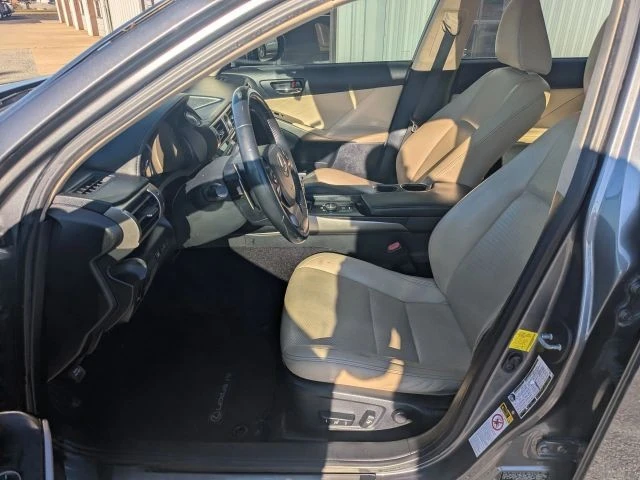 2014 Lexus IS 3rd Gen - Image 6 of 8