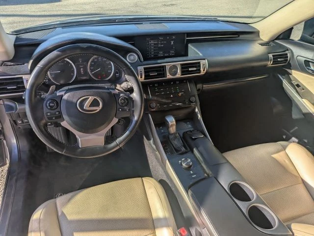 2014 Lexus IS 3rd Gen - Image 5 of 8