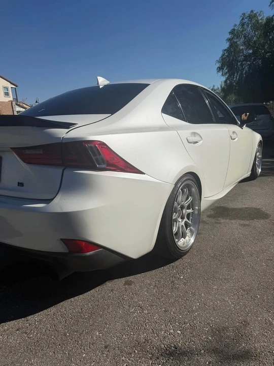 2014 Lexus IS 3rd Gen - Image 7 of 9