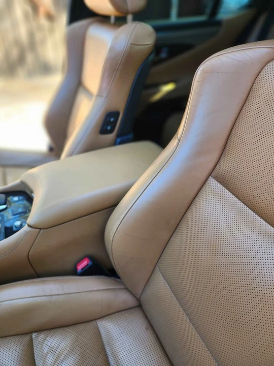 2014 Lexus LS 4th Gen - Image 4 of 6