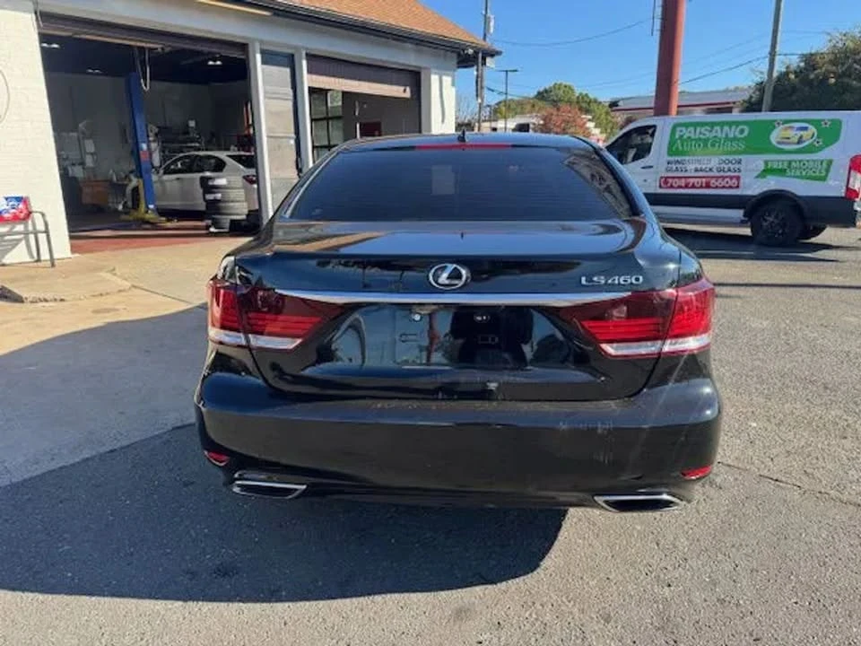 2014 Lexus LS 4th Gen - Image 6 of 8