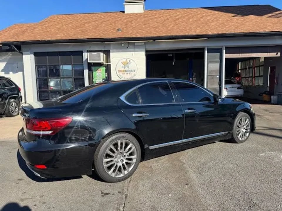 2014 Lexus LS 4th Gen - Image 7 of 8