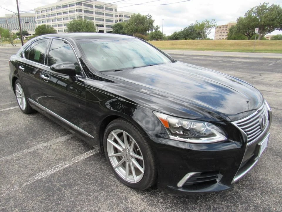 2014 Lexus LS 4th Gen - Image 3 of 19