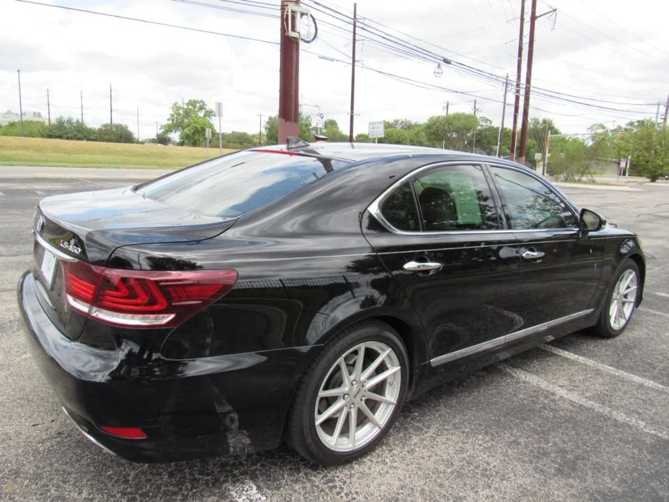 2014 Lexus LS 4th Gen - Image 5 of 19