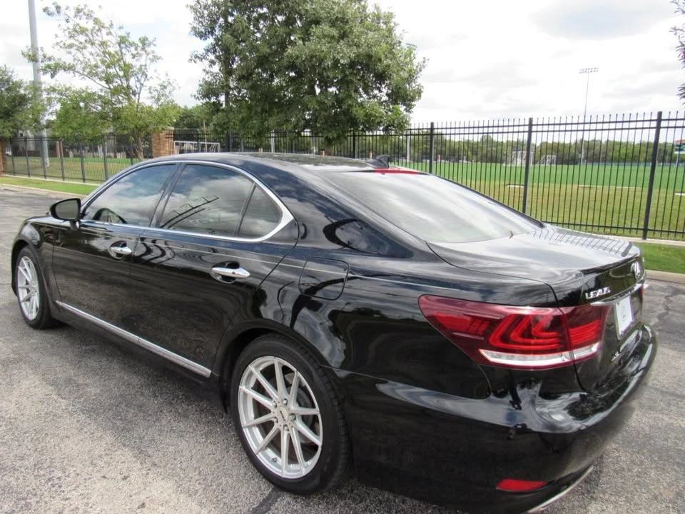 2014 Lexus LS 4th Gen - Image 7 of 19