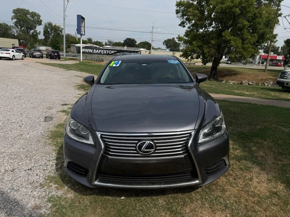 2014 Lexus LS 4th Gen - Image 2 of 20