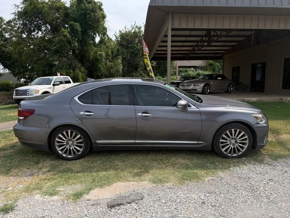 2014 Lexus LS 4th Gen - Image 3 of 20