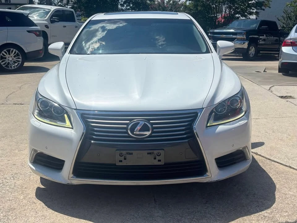 2014 Lexus LS 4th Gen - Image 2 of 7