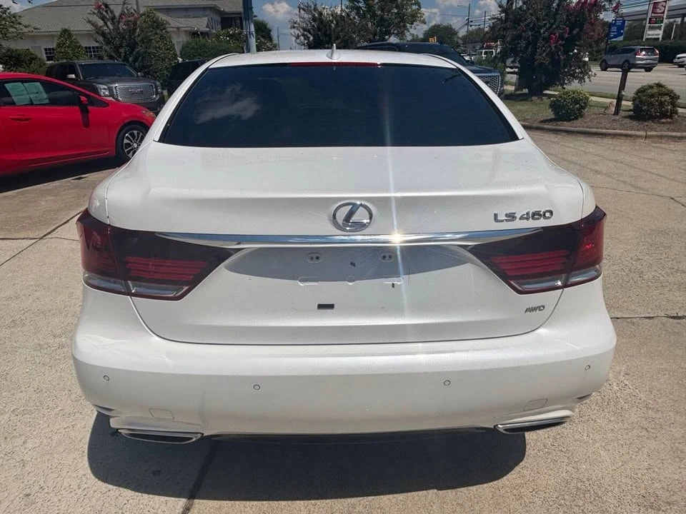2014 Lexus LS 4th Gen - Image 7 of 20