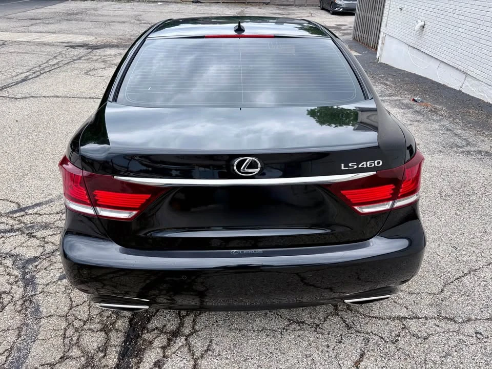 2014 Lexus LS 4th Gen - Image 5 of 10