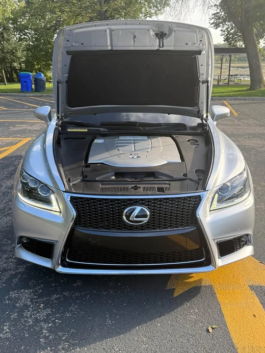 2014 Lexus LS 4th Gen - Image 8 of 20