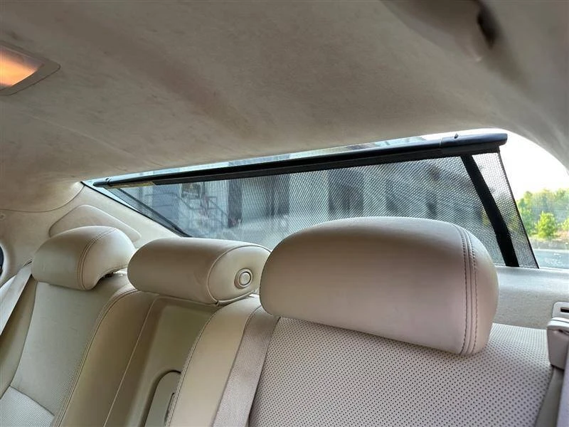 2014 Lexus LS 4th Gen - Image 16 of 20