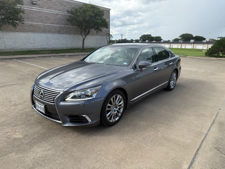 2014 Lexus LS 4th Gen - Image 4 of 23