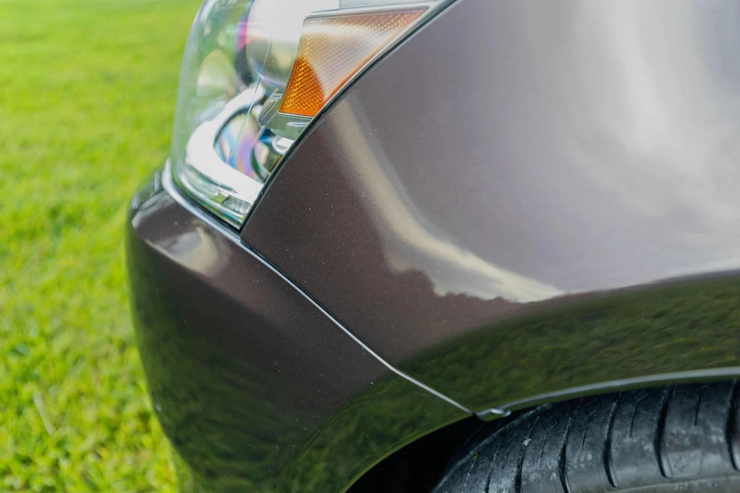 2014 Lexus LS 4th Gen - Image 19 of 31