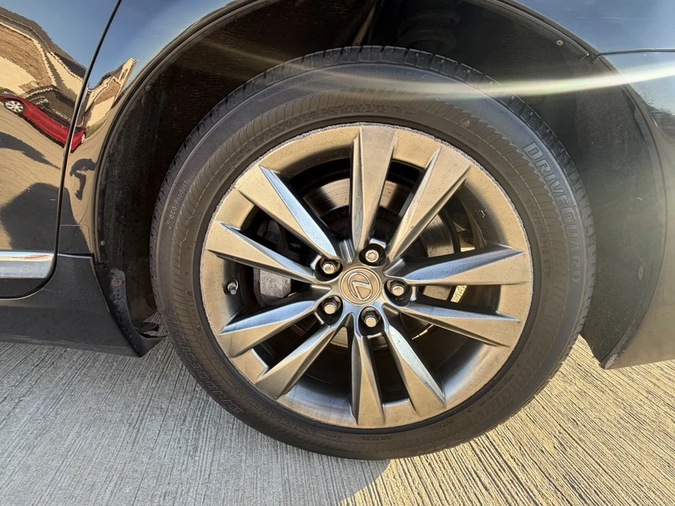 2014 Lexus LS 4th Gen - Image 4 of 10