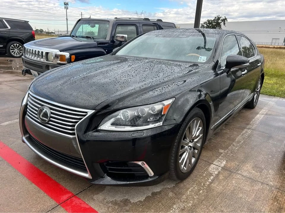 2014 Lexus LS 4th Gen - Image 3 of 9