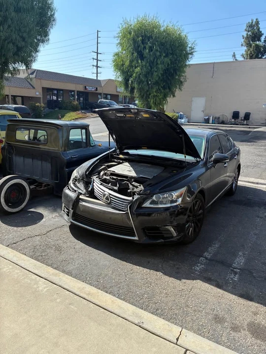 2014 Lexus LS 4th Gen - Image 2 of 15
