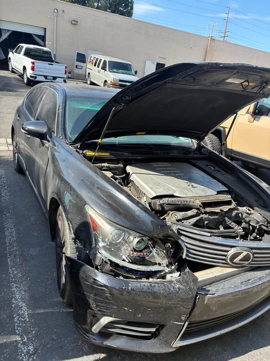 2014 Lexus LS 4th Gen - Image 6 of 15