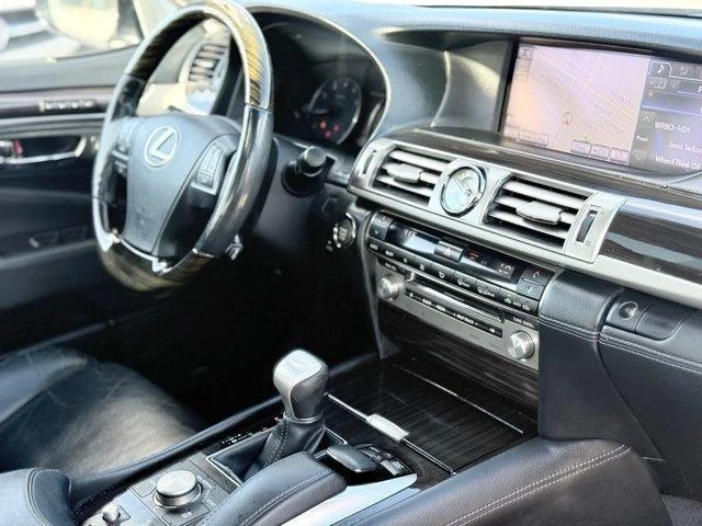 2014 Lexus LS 4th Gen - Image 19 of 20