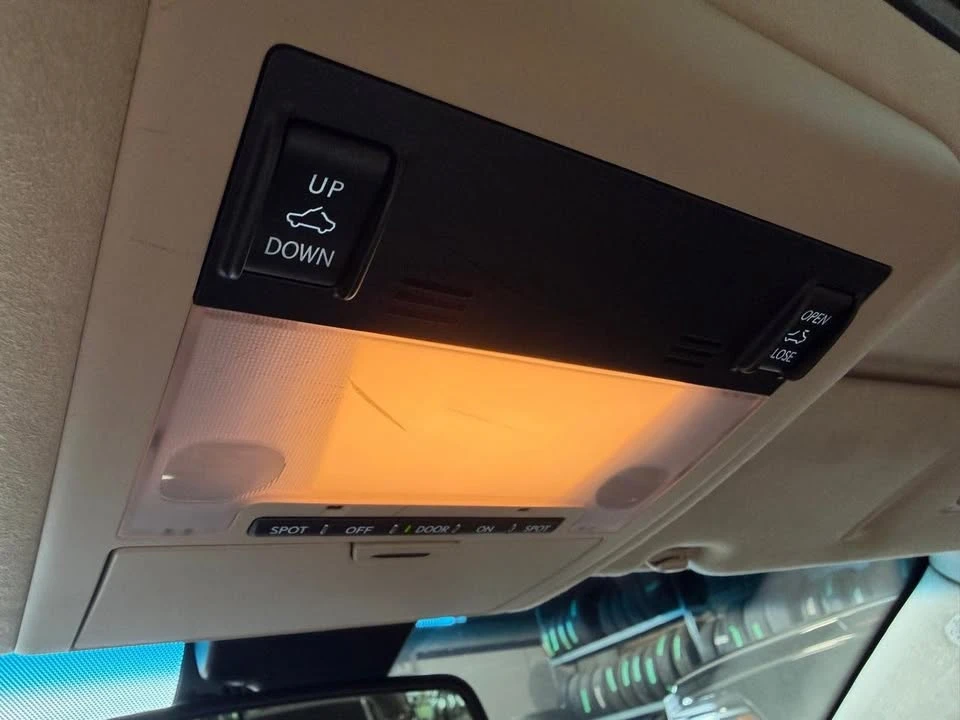 2014 Lexus LS 4th Gen - Image 13 of 20