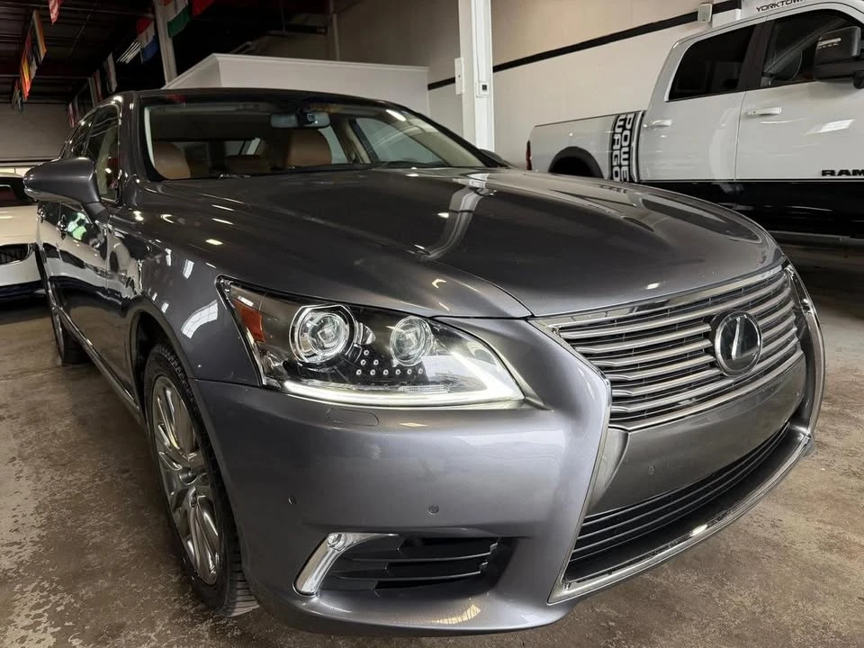 2014 Lexus LS 4th Gen - Image 4 of 20