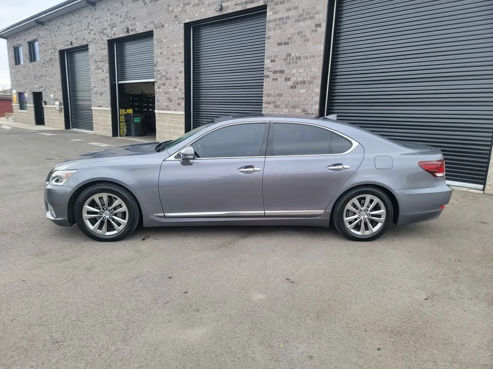2014 Lexus LS 4th Gen - Image 2 of 15