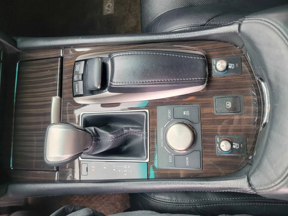 2014 Lexus LS 4th Gen - Image 14 of 15