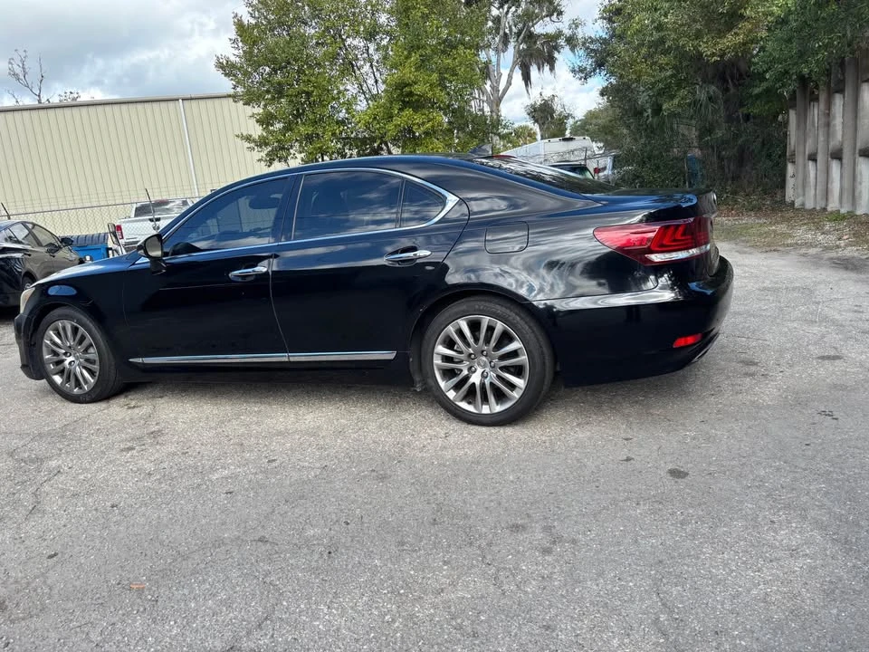 2014 Lexus LS 4th Gen - Image 6 of 16