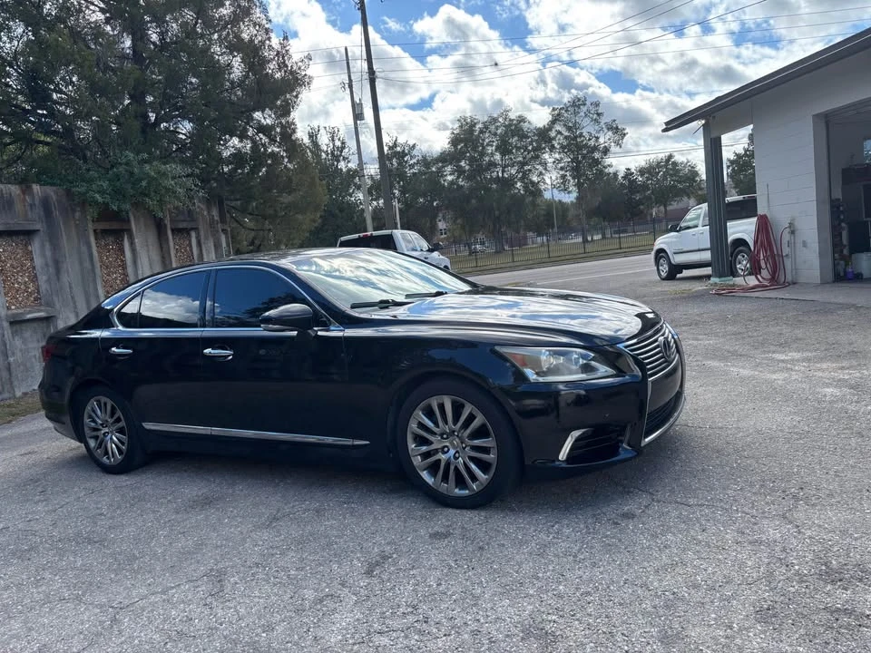 2014 Lexus LS 4th Gen - Image 4 of 16