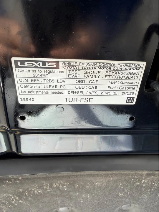2014 Lexus LS 4th Gen - Image 19 of 20