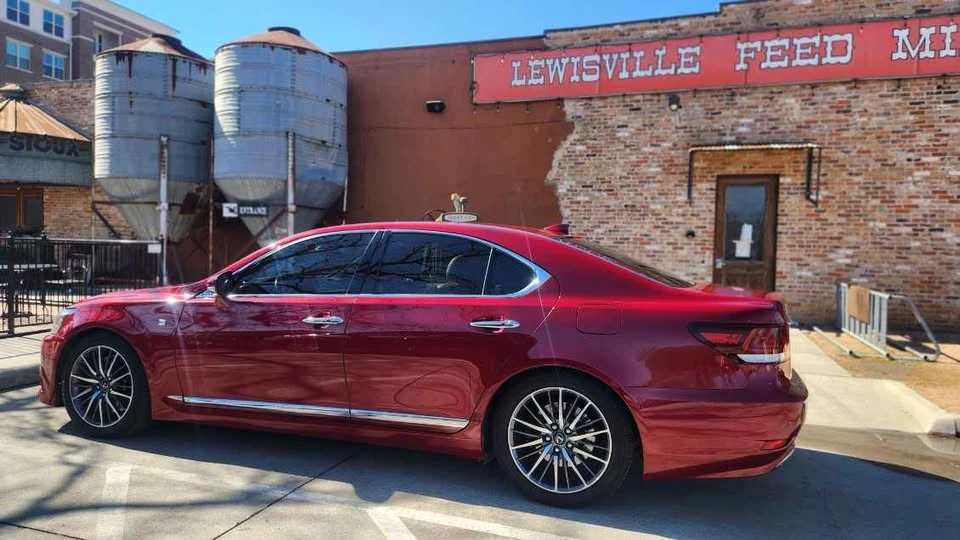 2014 Lexus LS 4th Gen - Image 9 of 16