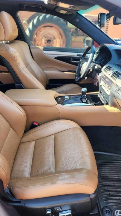 2014 Lexus LS 4th Gen - Image 7 of 16