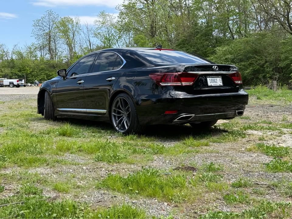 2014 Lexus LS 4th Gen - Image 6 of 12