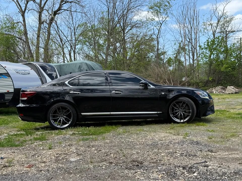 2014 Lexus LS 4th Gen - Image 4 of 12