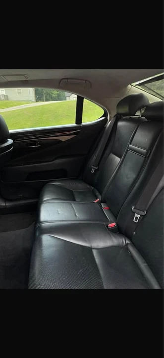 2014 Lexus LS 4th Gen - Image 8 of 13