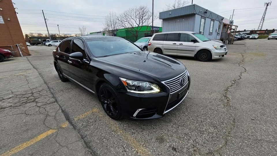 2014 Lexus LS 4th Gen - Image 4 of 20