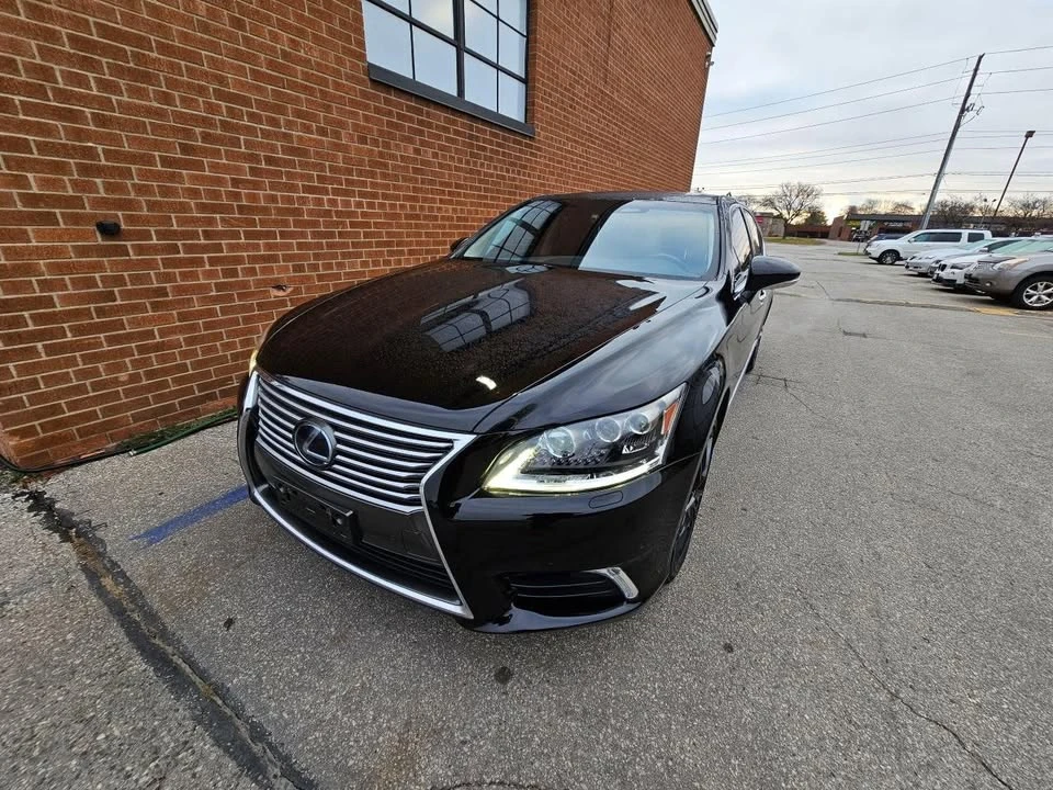 2014 Lexus LS 4th Gen - Image 9 of 20