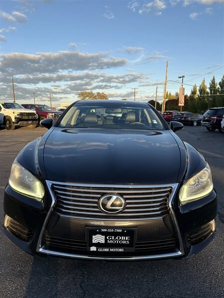 2014 Lexus LS 4th Gen - Image 3 of 20