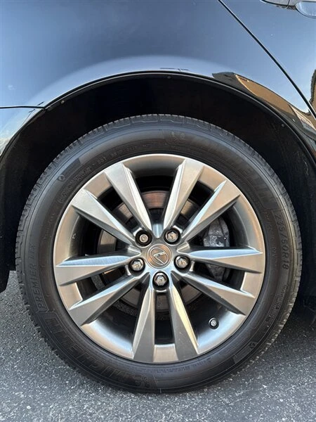 2014 Lexus LS 4th Gen - Image 10 of 20
