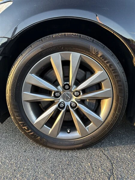 2014 Lexus LS 4th Gen - Image 8 of 20