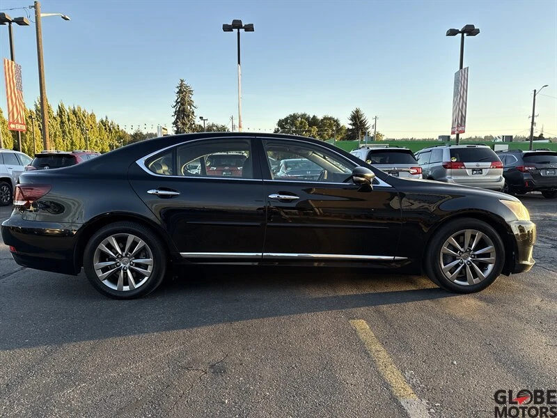 2014 Lexus LS 4th Gen - Image 5 of 20