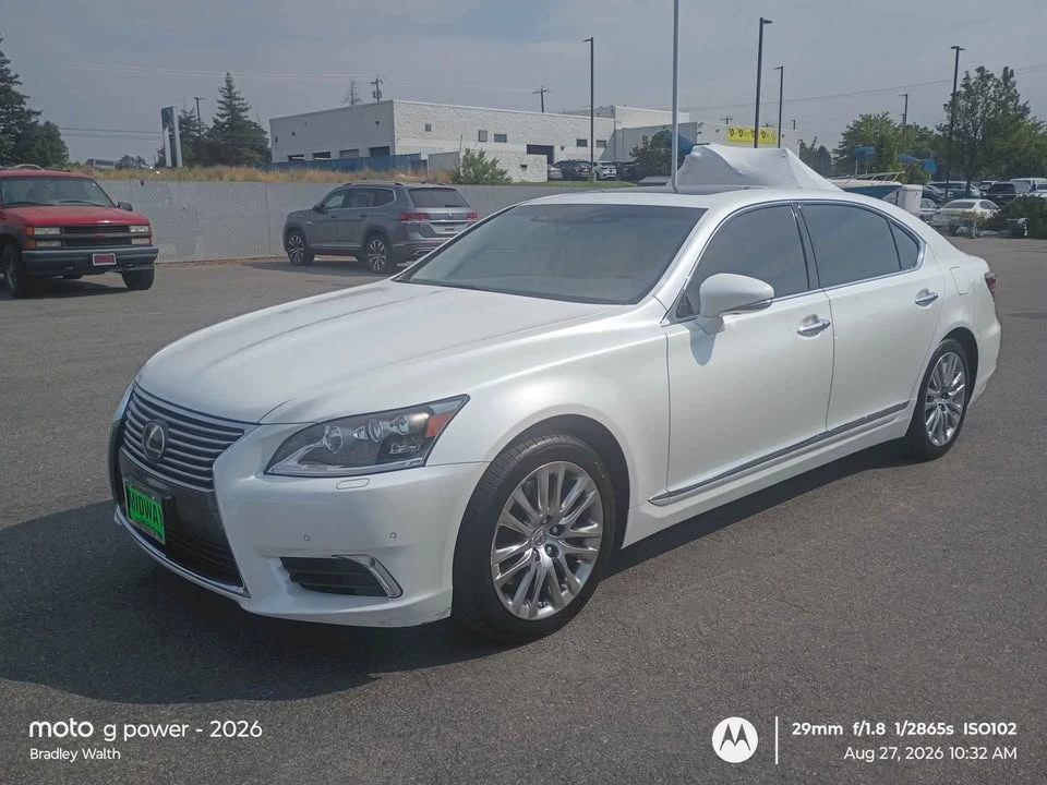 2014 Lexus LS 4th Gen - Image 2 of 20