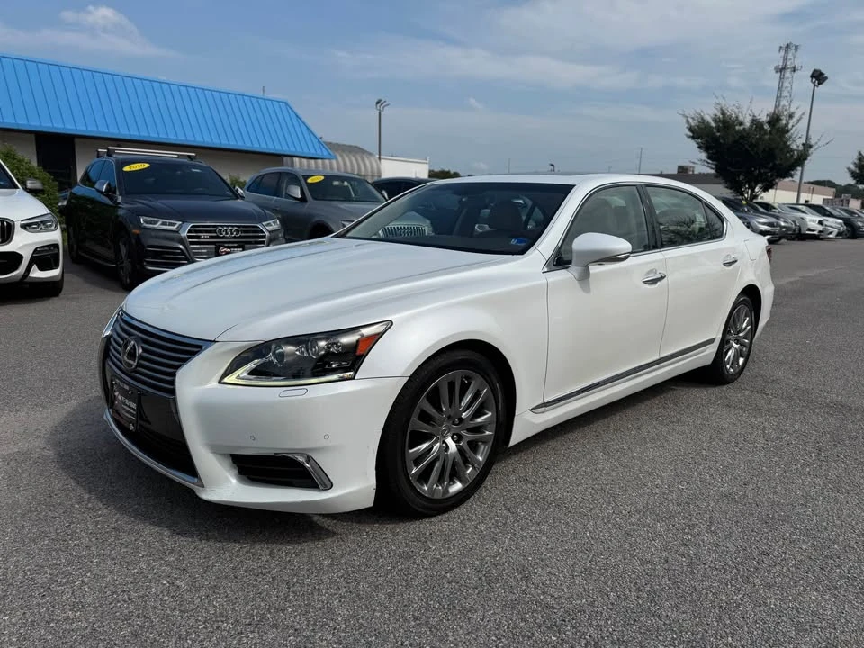 2014 Lexus LS 4th Gen - Image 3 of 19
