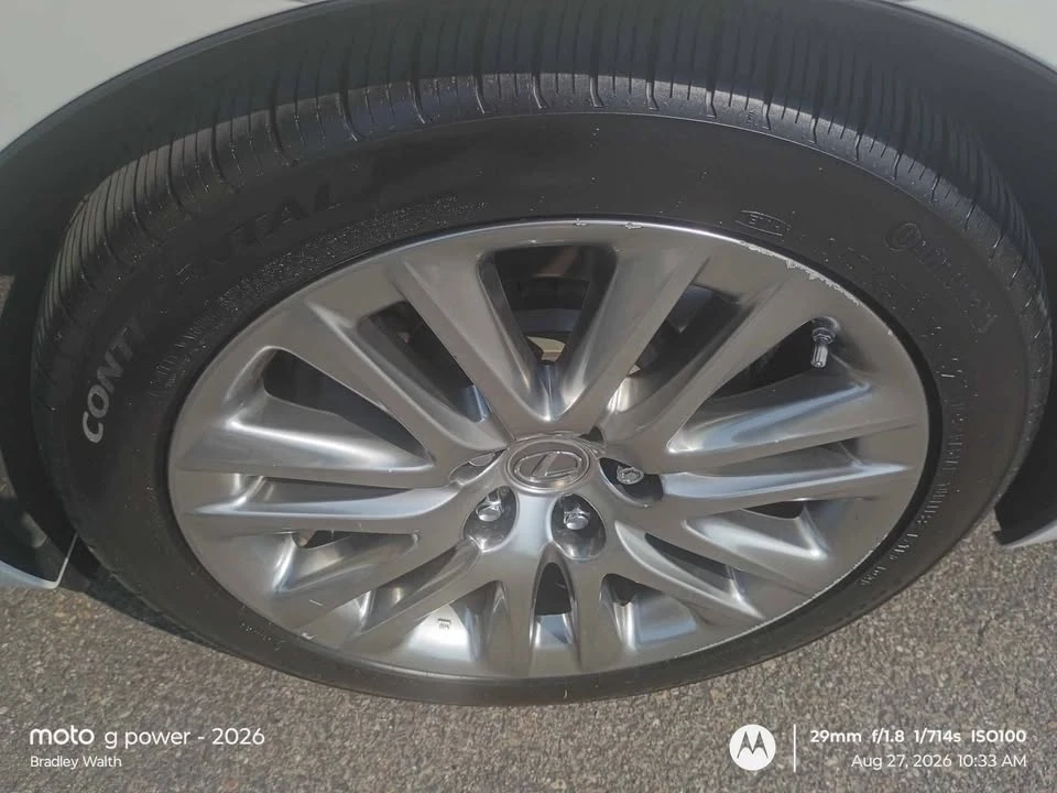 2014 Lexus LS 4th Gen - Image 11 of 20