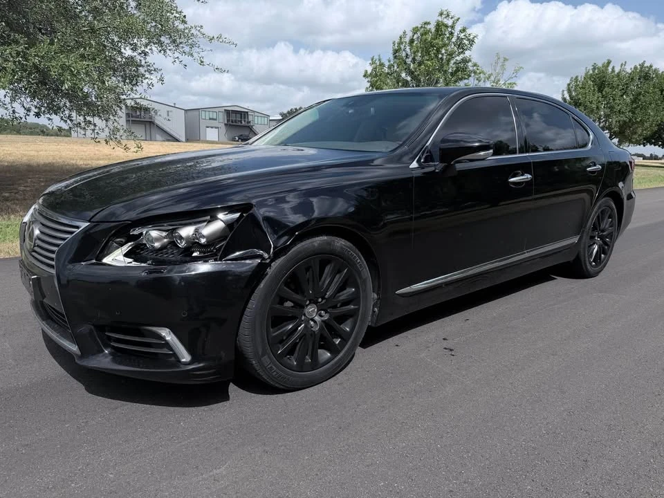 2014 Lexus LS 4th Gen - Image 4 of 20