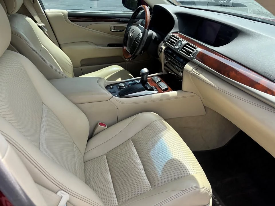 2014 Lexus LS 4th Gen - Image 20 of 20