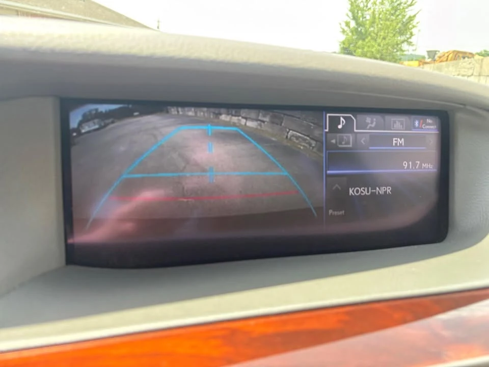 2014 Lexus LS 4th Gen - Image 14 of 20