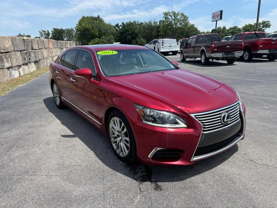 2014 Lexus LS 4th Gen - Image 7 of 20